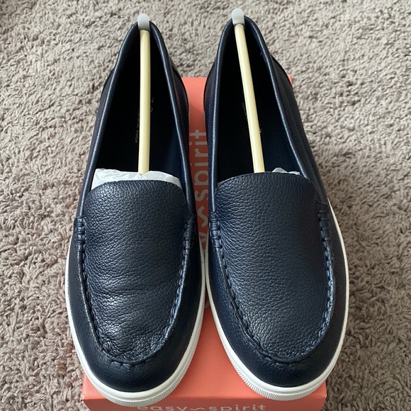 Easy Spirit Board Dark Blue Slip On Leather Loafer Flats - Picture 6 of 16